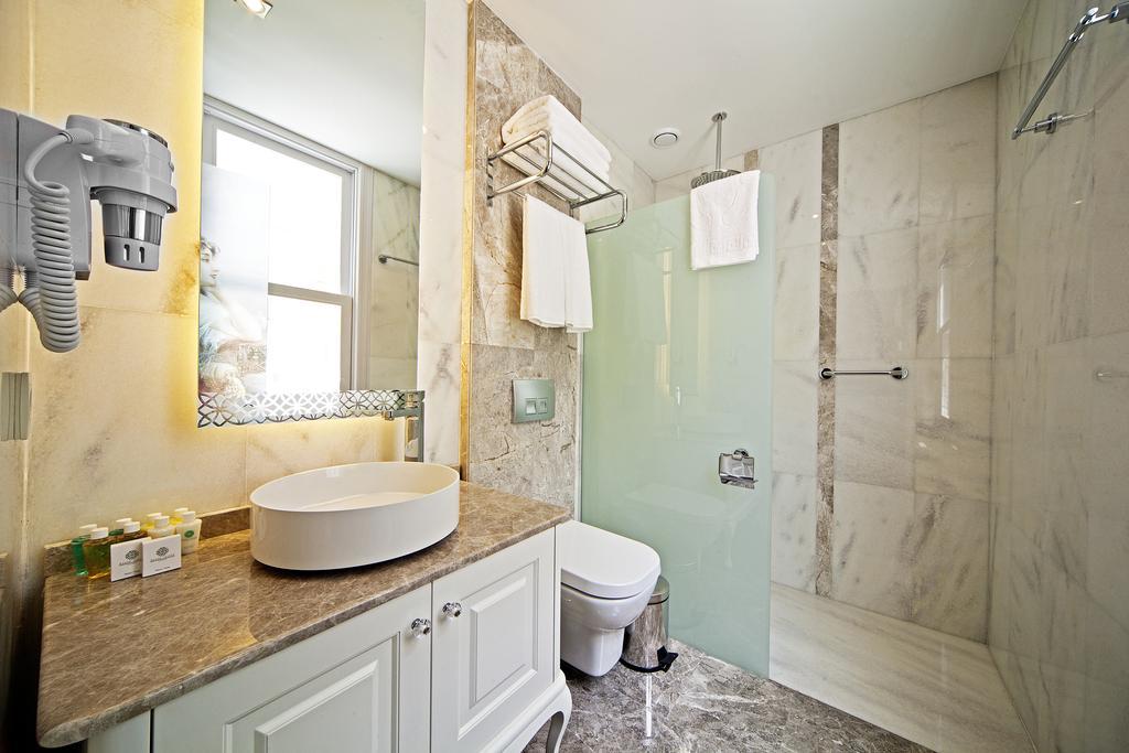 Azade Premier Hotel Κωνσταντινούπολη Δωμάτιο φωτογραφία